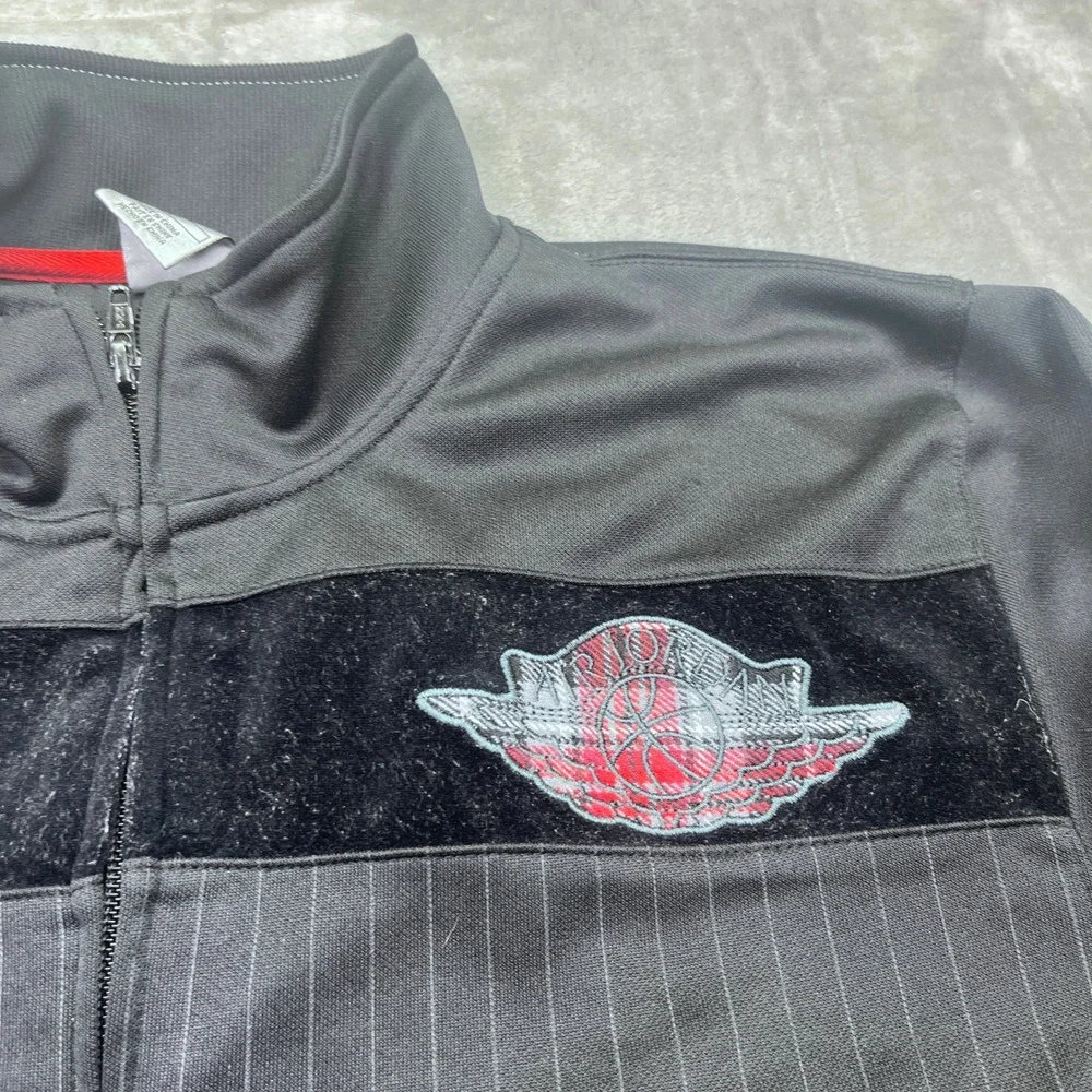 Jordan Track Jacket Full Zip Black Pinstripe Velvet‎ Logo Mens Large Grunge Boho